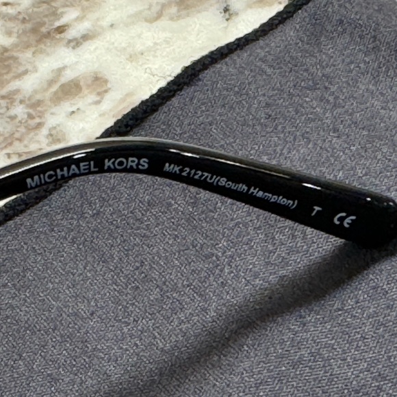 ✨ Brand New Michael Kors South Hampton
MK2127U 33328G 55 Sunglasses 🕶️ ✨ - Picture 8 of 15